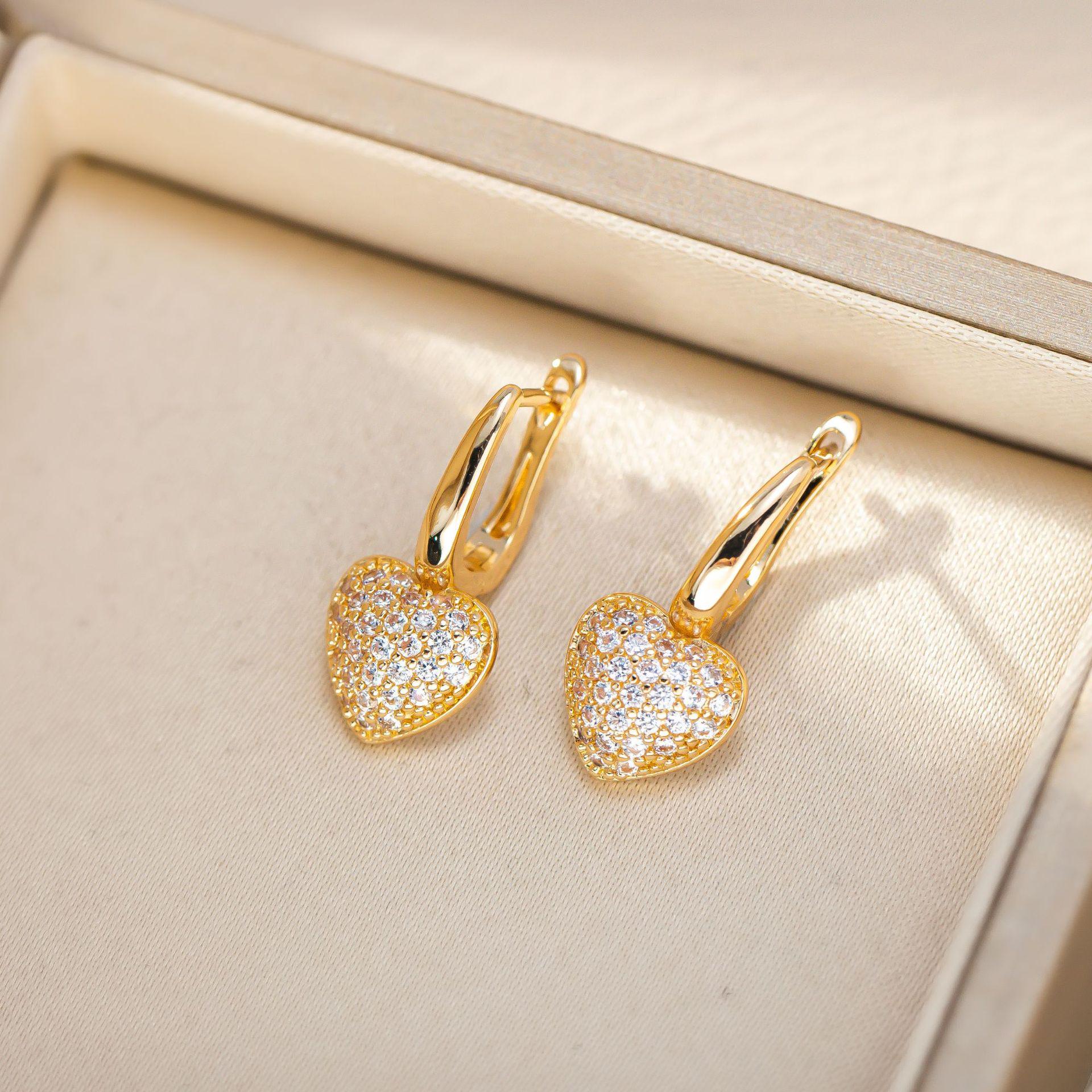 Gold-Plated Inlaid Heart Earrings: Elegant French Retro Studs for Women