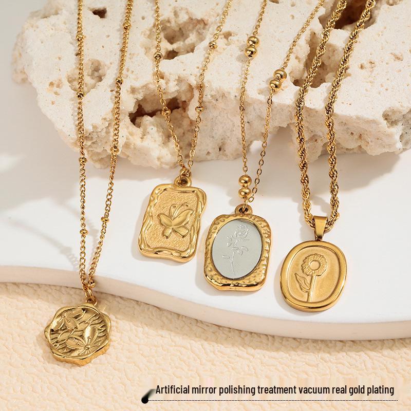 18K Gold Plated Sunflower Rose Necklace – Versatile, Fade-Resistant Stainless Steel Clavicle Chain