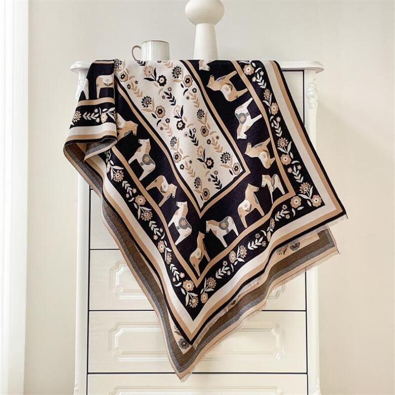 

Autumn and winter new thickened warm wind pony scarf women s light luxury style versatile air conditioner shawl temperament scarf 190x65cm чёрный