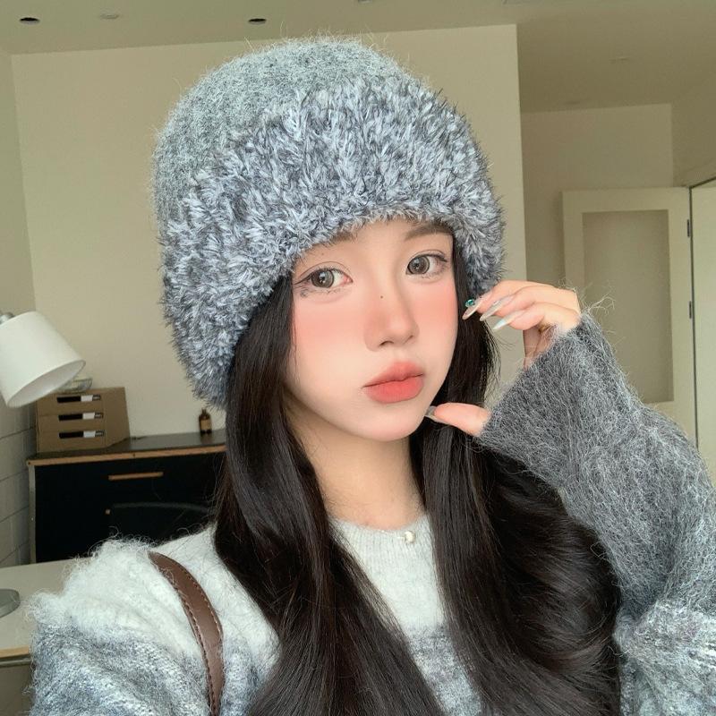 Versatile Velvet Knitted Hat for Outdoor Travel Windproof and Warm Hat Korean Style Casual Large Head Cap