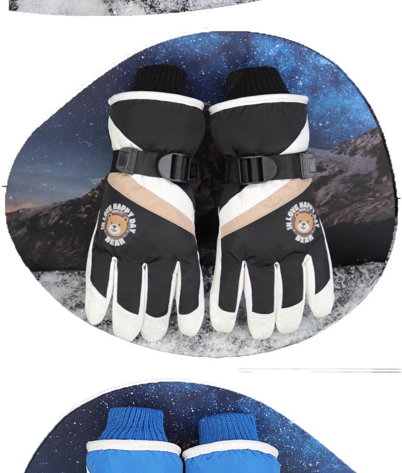 Kids' Cartoon Ski Gloves: Non-Slip, Fleece-Lined, Waterproof, Windproof, Coldproof for Winter Cycling and Snow Play.