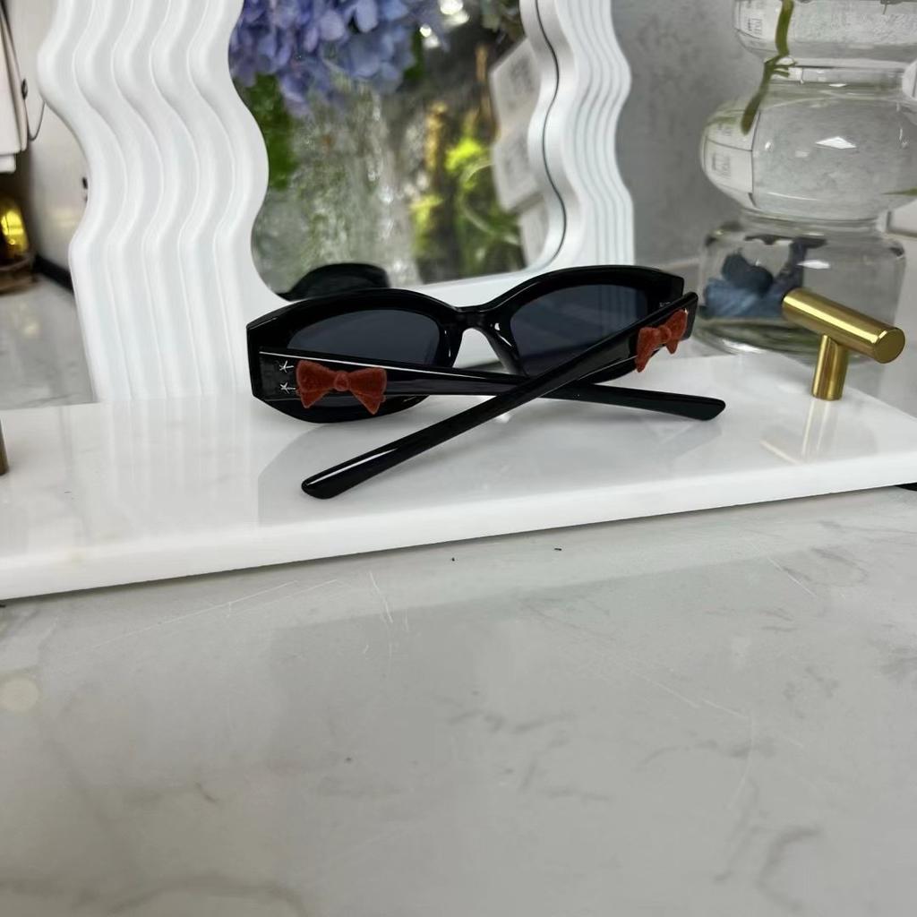 Candy Color Women Sunglasseses Rectangular Shape UV Shielding Cool Sun Eyeglasses Party Travel Use Women's Sunglass