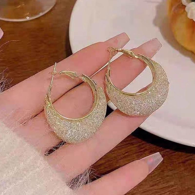 Stylish Sturdy Metal Hoop Earring with Intricate Cutout Designs Portable for Office Professionals and Casual Wearers