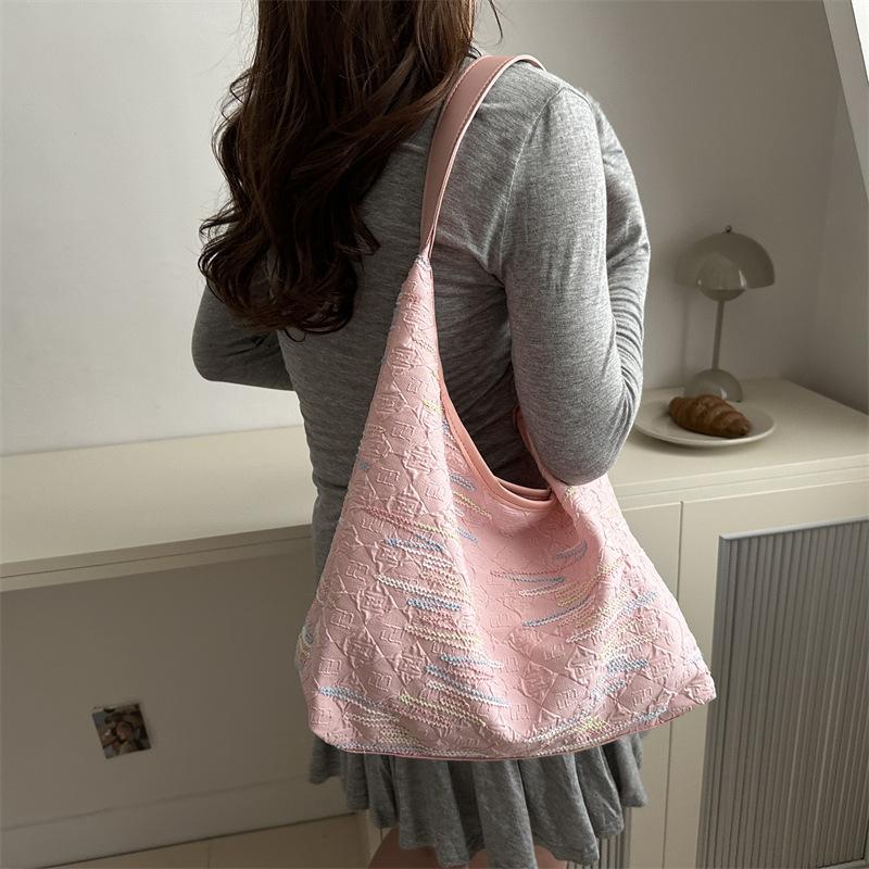 Casual Small Bag for Women In Summer New Cute Niche One-shoulder Tote Bag for Summer Popular Commuting Cross Bag
