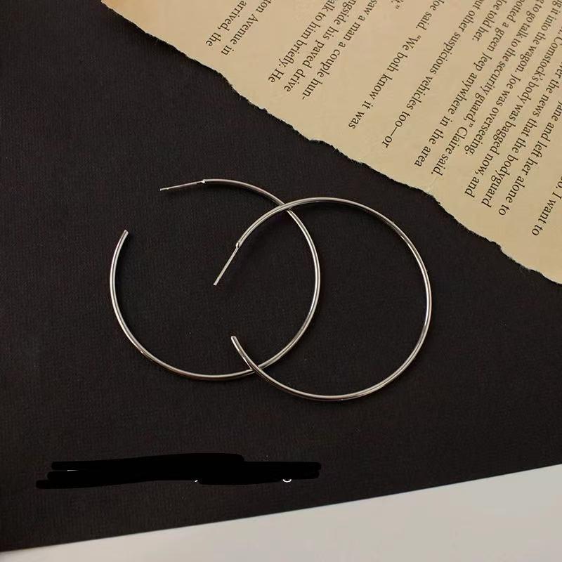 Серебряные Большие Серьги-Кольца для Женщин - Без Прокола, Круглые в Стиле Спирали от Комаров
