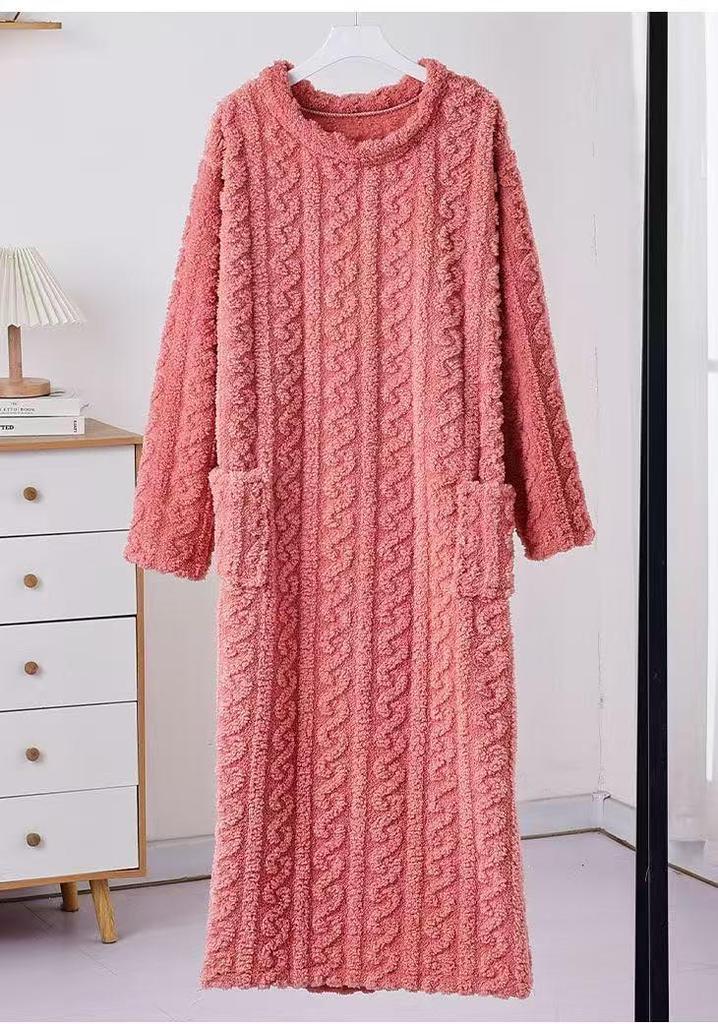 Women's Jacquard Coral Fleece Bathrobe - Thick, Long Sleeve, Plus Size Pajamas for Autumn/Winter.