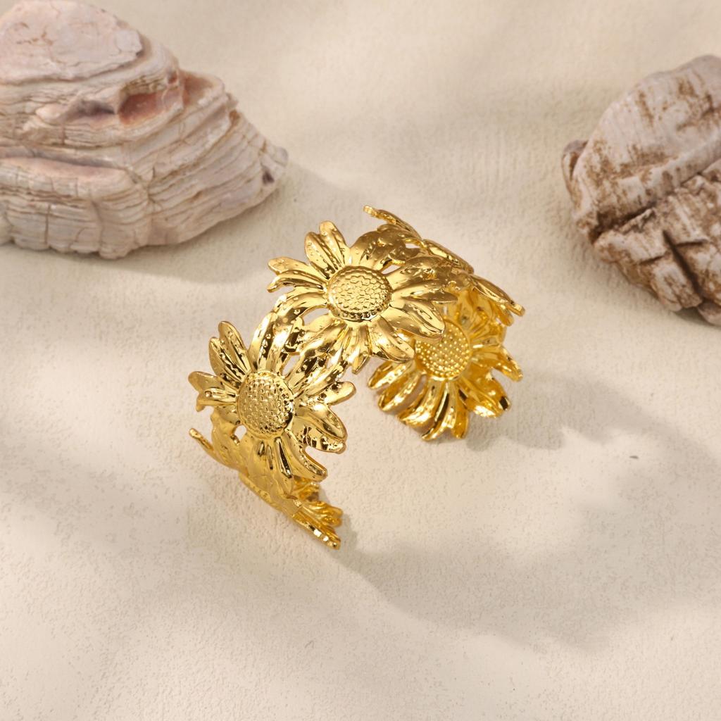 Retro exaggerated sunflower wide version open bracelet personality simple temperament punk jewelry