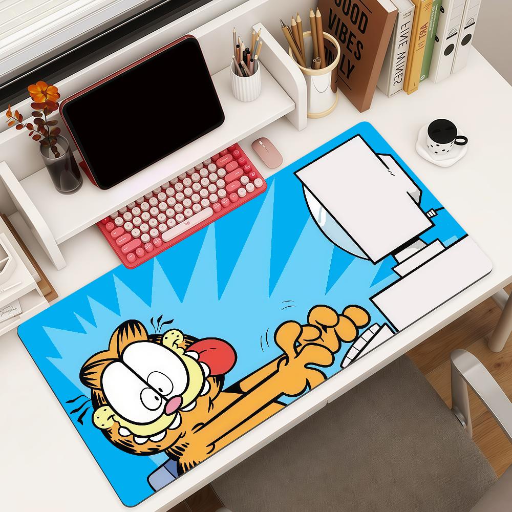 Cartoon cute G-Garfield Mouse Pad Square Office Gaming Desk Mat Waterproof Non-Slip Rubber Decorative