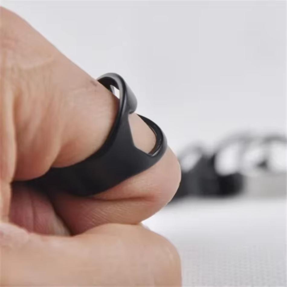 1 Buc. Culoare Aleatorie Inel Deschizător de Sticle Creativ Inel de Deget din Oțel Inoxidabil Deschizătoare de Bere Instrumente de Bar Accesorii de Bucătărie