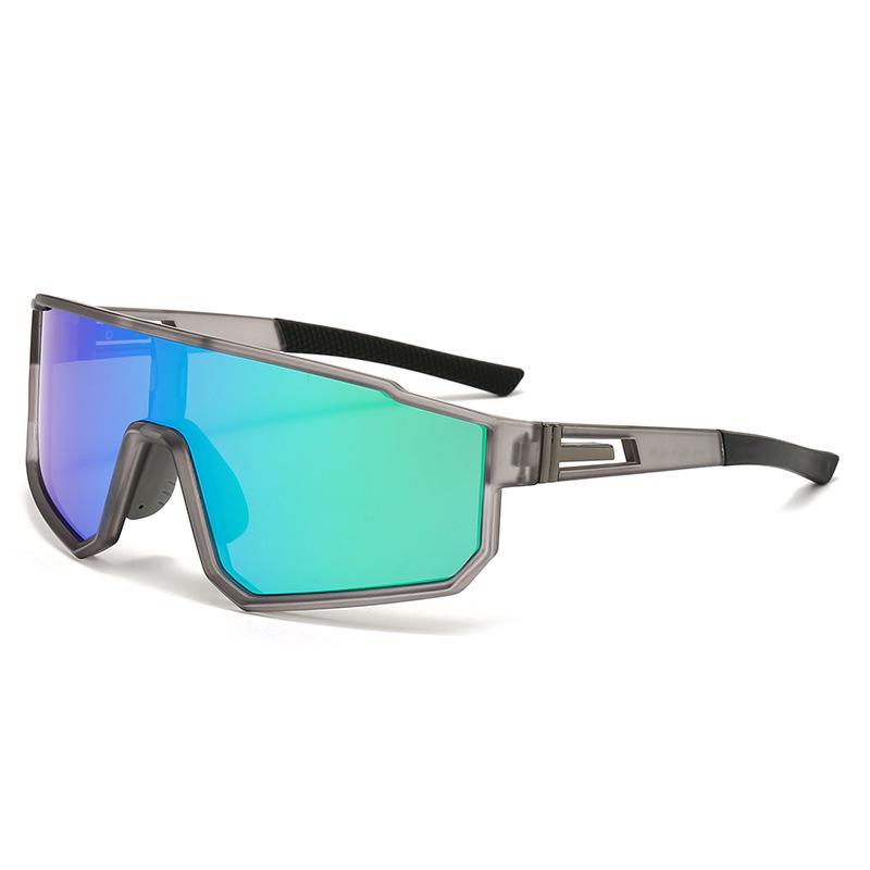 Men's Polarized Sports Glasses: Windproof, Sandproof Goggles for Outdoor Cycling and Mountaineering.