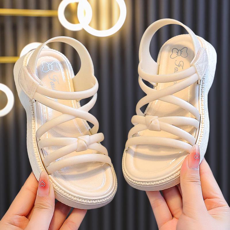 New summer slippers girls cool soft sole non-slip comfortable fashion Roman style middle and older children sandals