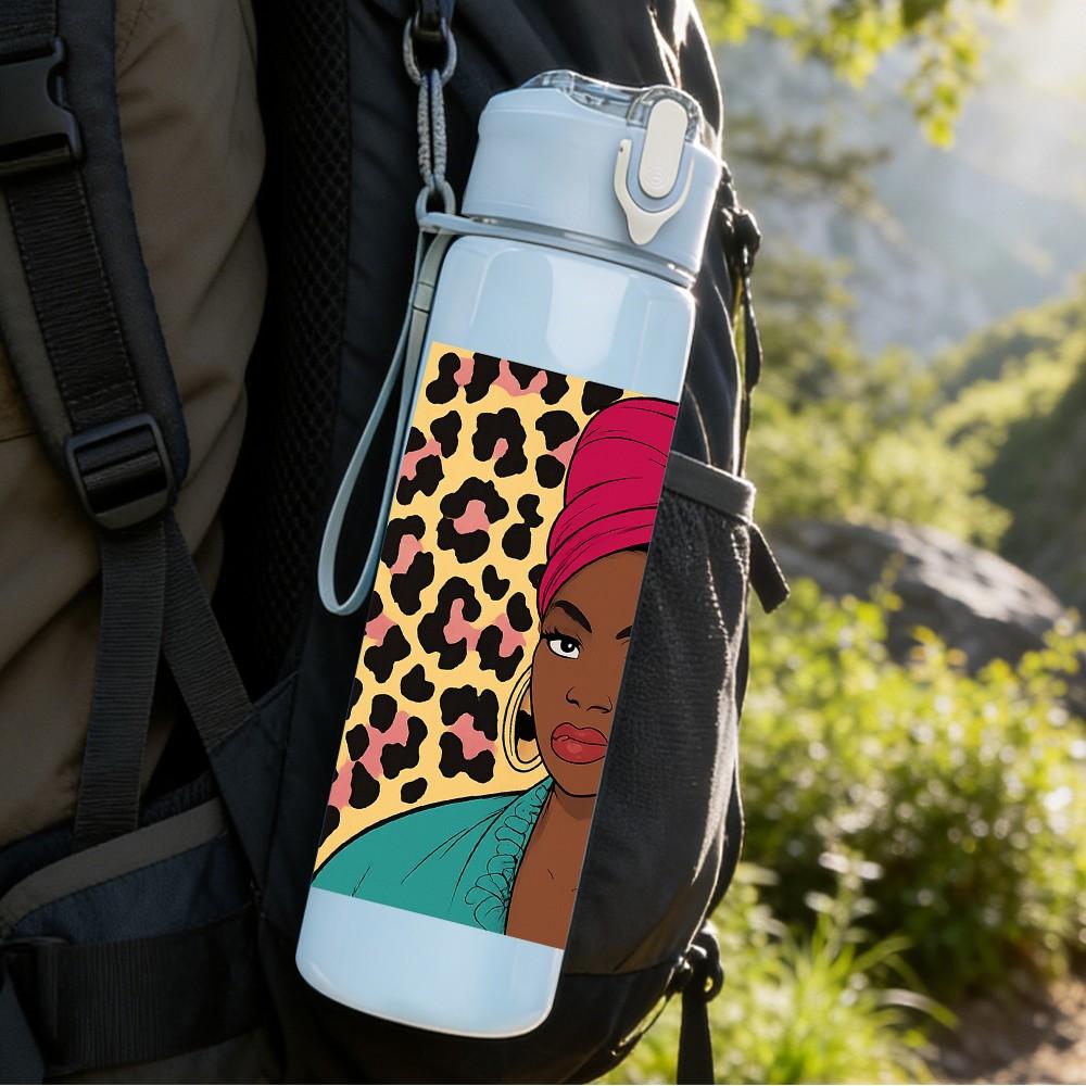 1PC African Woman Turban Pattern 750ml Color Plastic Sports Water Bottle Leakproof Flip Straw Lid Suitable for Sports Office Home Use