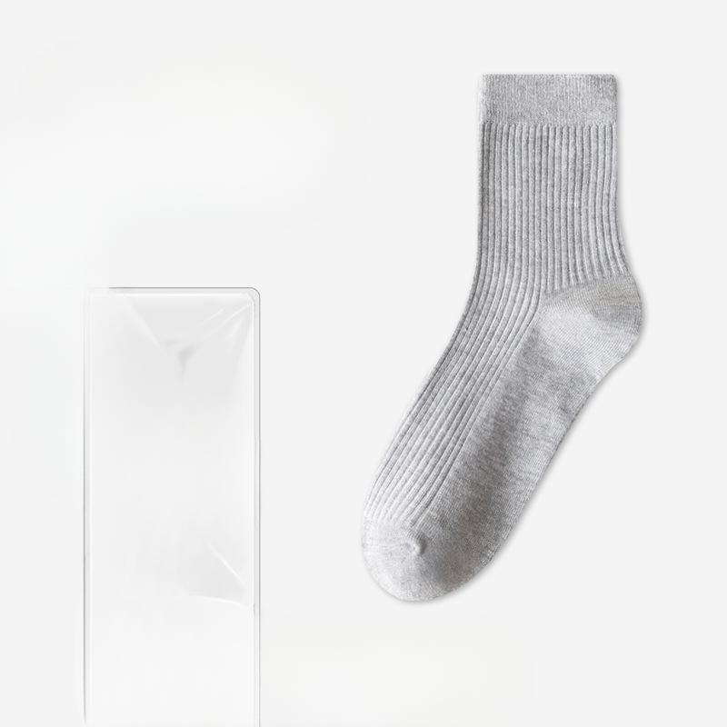 Men's Spring and Autumn Business Embroidery Jacquard Sweat Absorbing Deodorizing Antibacterial Cotton Socks