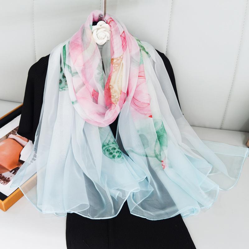 New Silk Beach Stoles Women Hijab Scarf Sunscreen Shawl Wraps Ladies Scarves Foulard Beach Stoles Female Large Bandana Echarpe