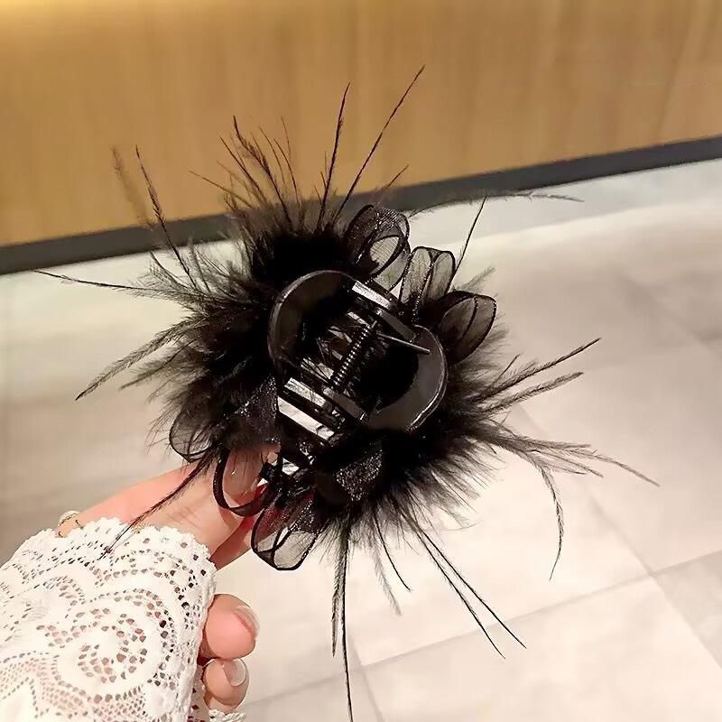Luxury Black Feather Claw Hair Clip for Women's Updo Hairstyles