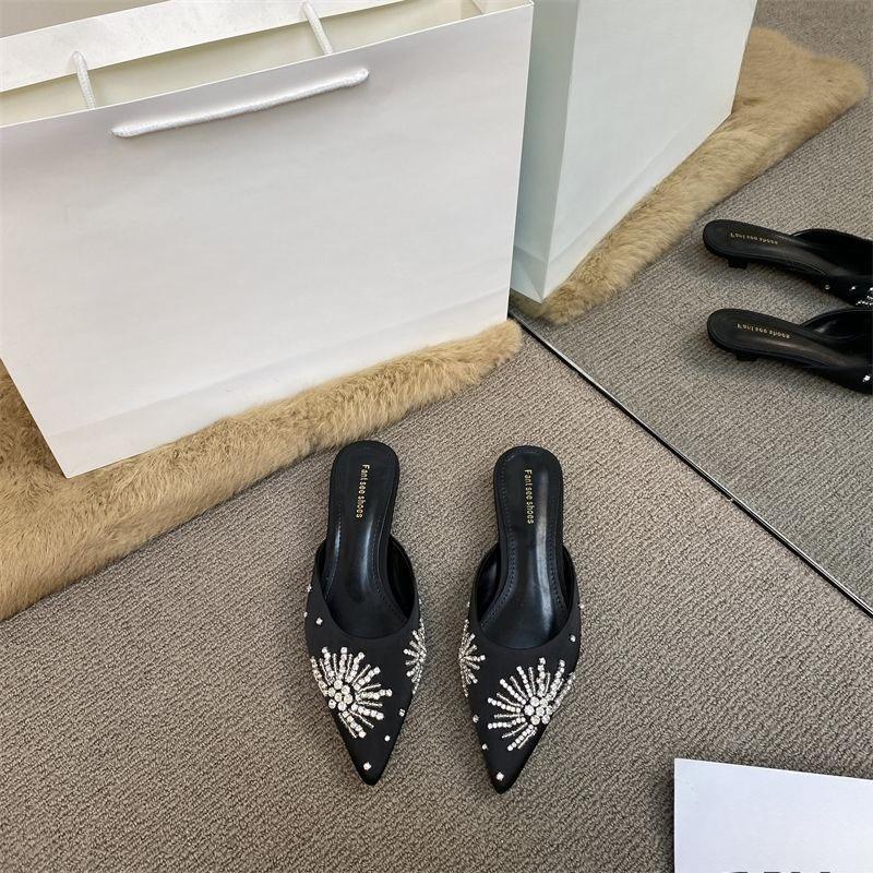 Flat-top Front Slip-on Shoes - New Style, Versatile, Comfy Lazy Slant-toe Women's Shoes