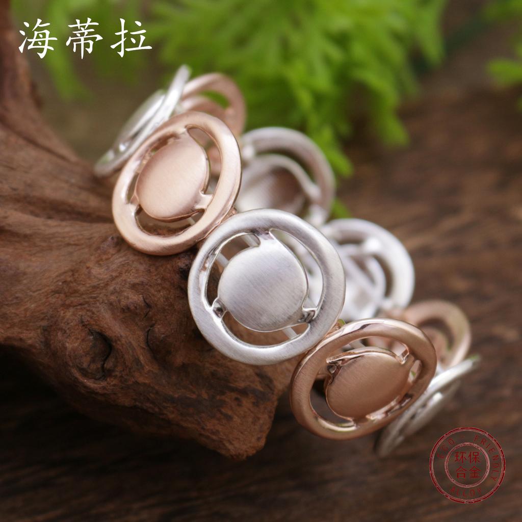 Hollow Geometric Flower Elastic Bracelet, Personalized Brushed Flower Women's High-end Bracelet