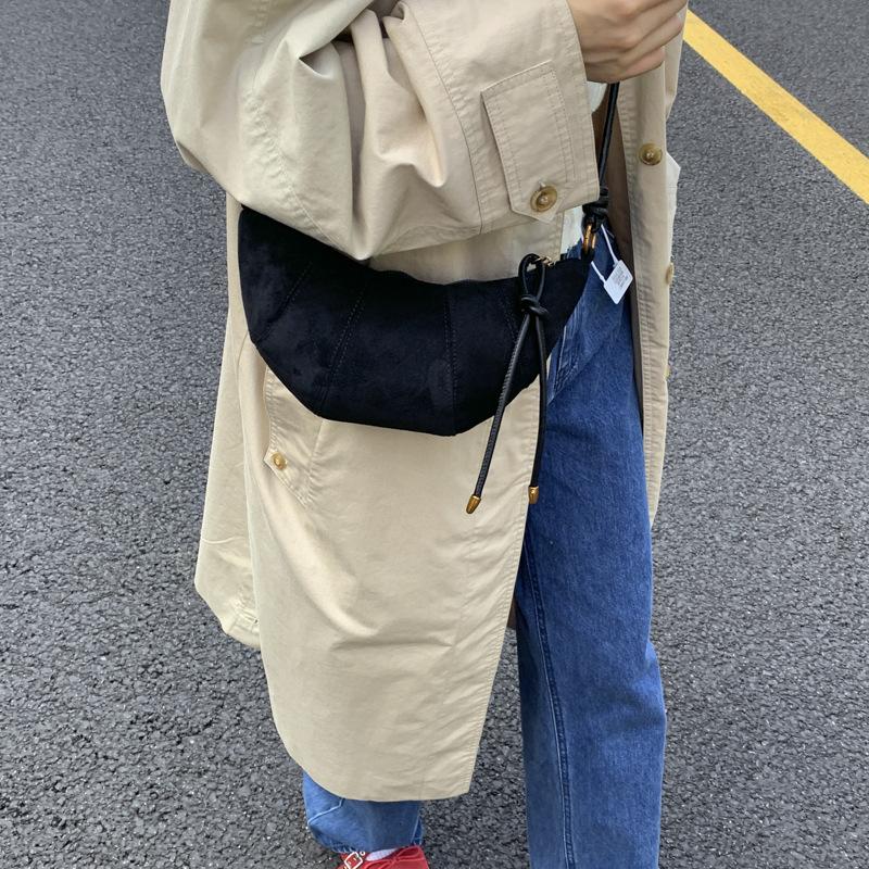 Casual Retro Suede Dumpling Bag 2025 New Fashion Trendy Autumn High Texture Single Shoulder Explosion Messenger Bag