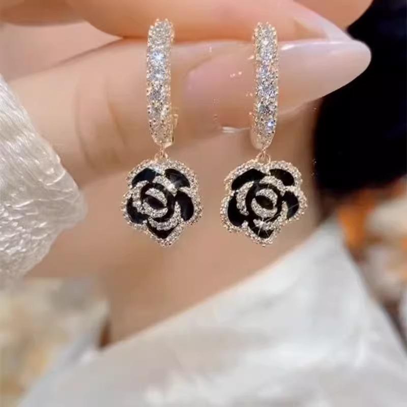 

Серьги-пусеты в форме розы с цирконом, серьги класса люкс, модные простые французские серьги, женские