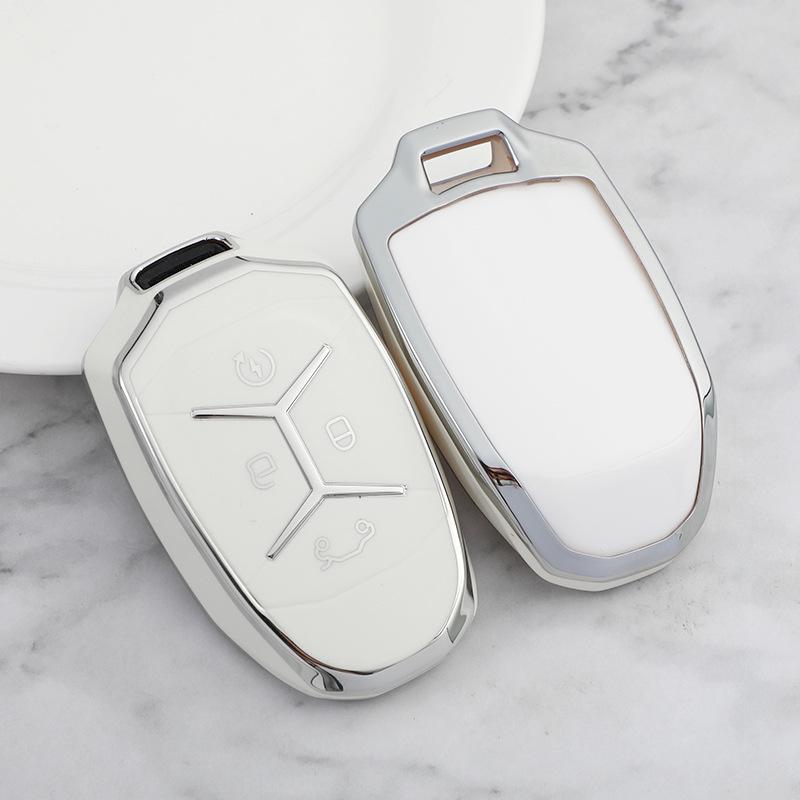 Lynk & Co Car Key Case: Fashion Protective Cover for Models 01, 02, 03, 05, 06, 09. Ideal for Women.