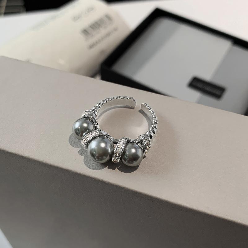 And Refined Beautiful Pearl Ring For Women Featuring Striking Geometric Shape Style And