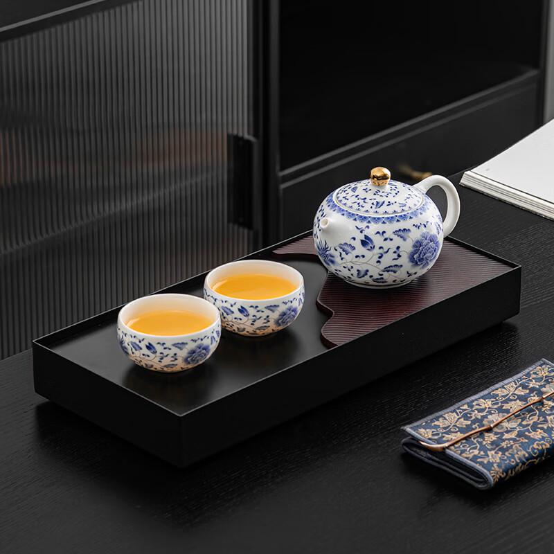 Qixuanyuan Mutton Fat Jade Blue & White Peony Xishi Teapot