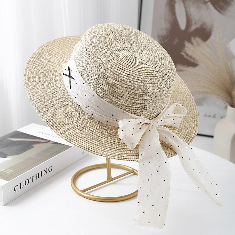 Small fresh straw hat women's flat top top hat sunshade sunscreen hat travel vacation fashion polka dot straw weaving sun hat tide
