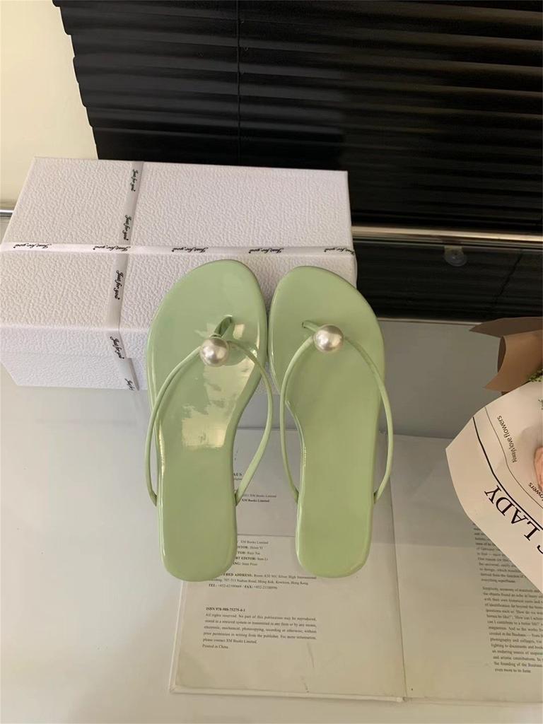 Flat-bottomed Flip-flops Shoes Women's Shoes New Outer Wear Beach Small Sandals Soft-soled Sandals