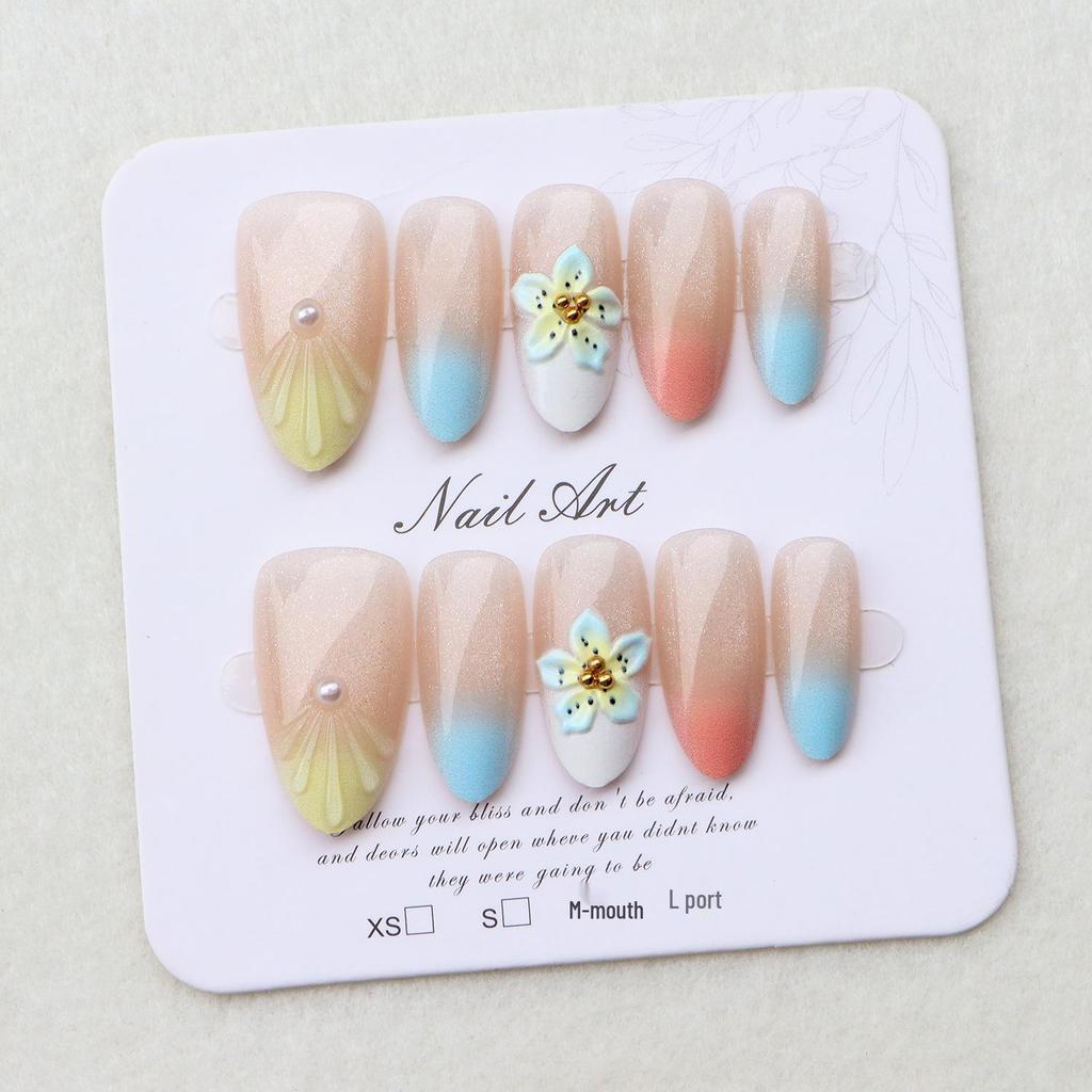 Gradient Blue 3D Floral Wearable Nails: Spring/Summer Cat Eye Whitening Manicure