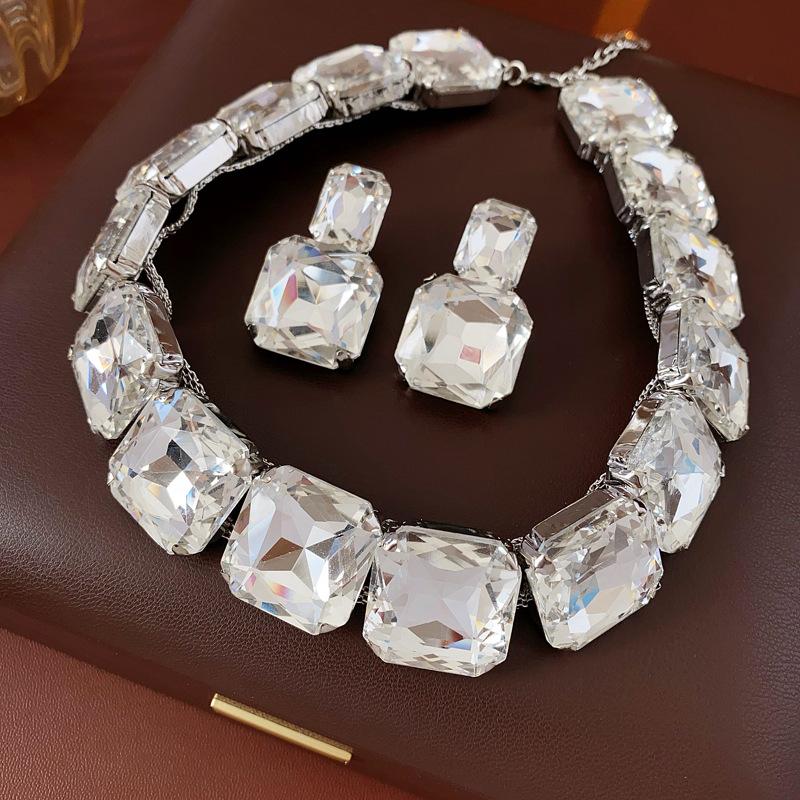 

Rhinestone Square Earrings Necklace Exaggerated Temperament Accessories Sets