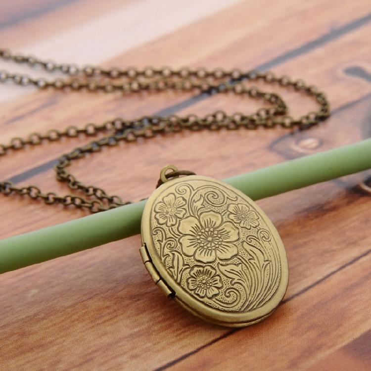 Colar com Pingente de Medalhão Gravado para Foto para Joias de Menina Aniversário