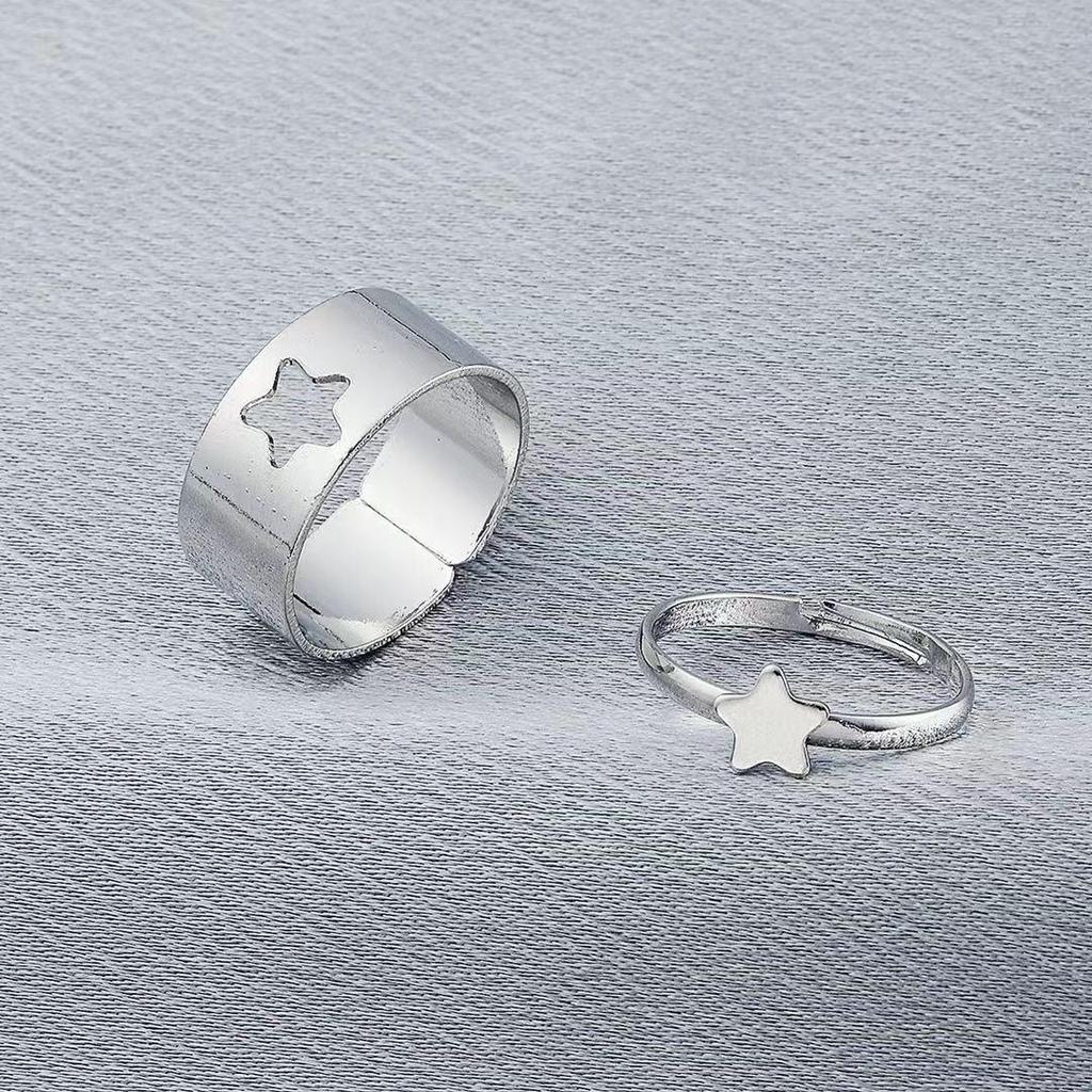 Versatile Women's Fashion Couple Rings: Light Luxury, Colorfast, Unisex Knuckle & Plain Finger Rings