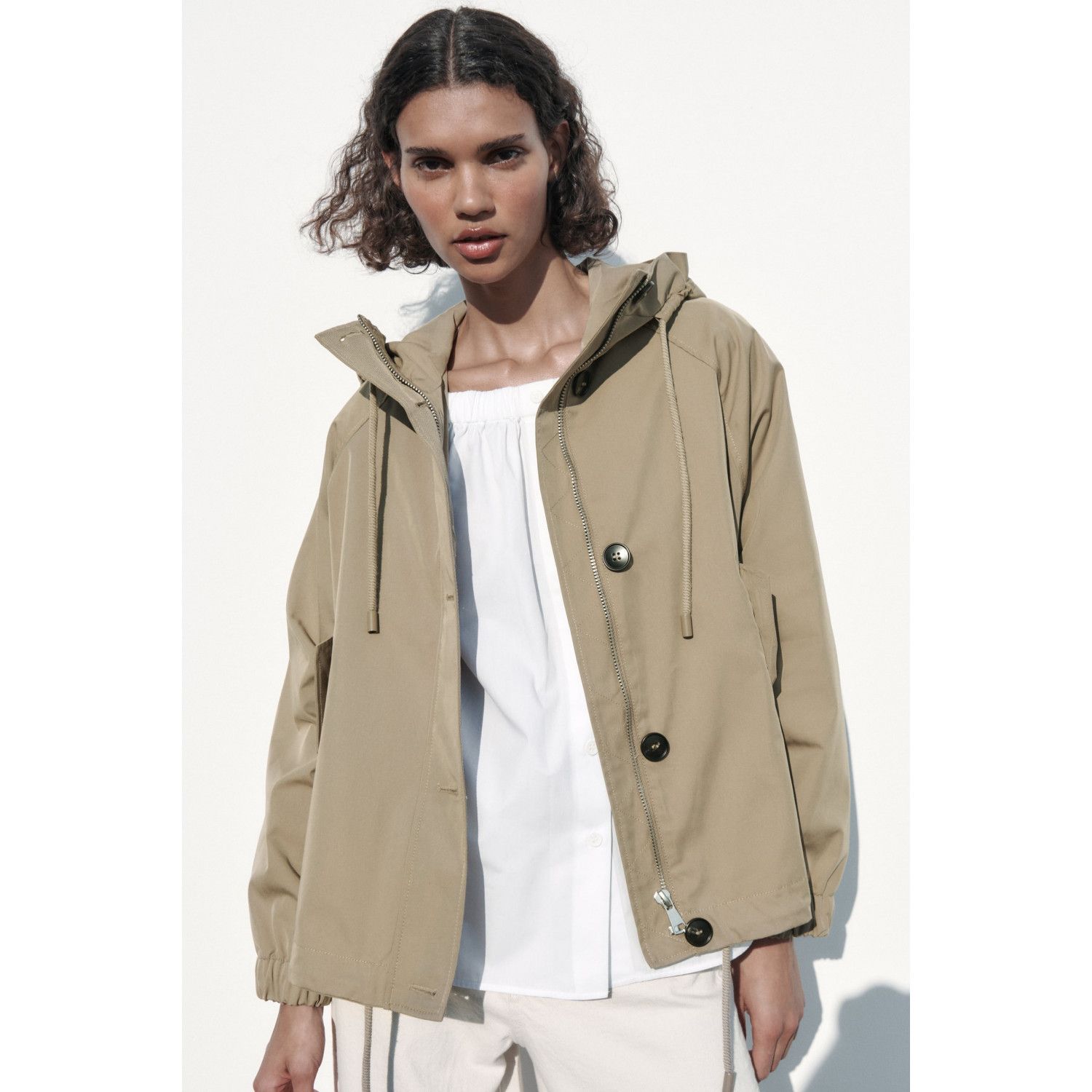 

OVERSIZE PARKA WITH BUTTONS