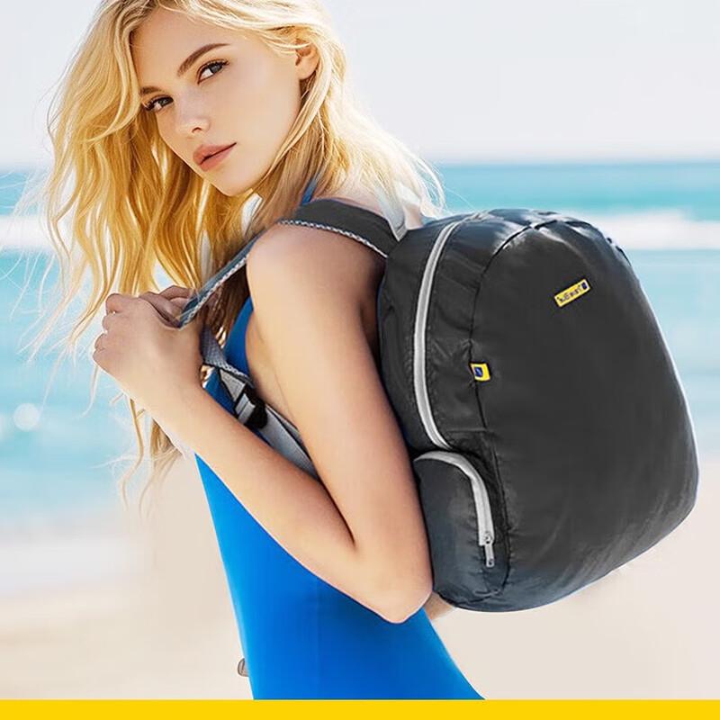 Lanlv Unisex Lightweight Foldable Travel Backpack One Size