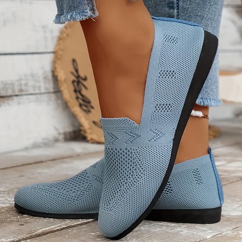 2025 Fall New Large Size Round Head Flat Single Shoes Female Shallow Mouth Sports Wind Casual Shoes