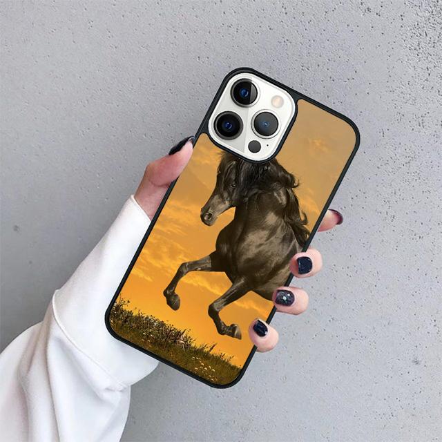 The Running Black Quarter Horse Cover For iPhone 17 Air 15 16 14 13 12 Pro Max 11 Pro Max Plus Phone Case Coque