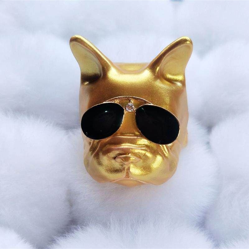 Creative Car Accessories Car Fragrance Diffuser Stone Dog Head Car Air Freshener Clip for the Year of the Dog Gift
