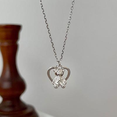 Sevimli Küçük Ayı Aşk Kolyesi Oyuk Kalp Hayvan Kolye Ucu Kız Arkadaşa Hediyeler Çocuksu Eğlence