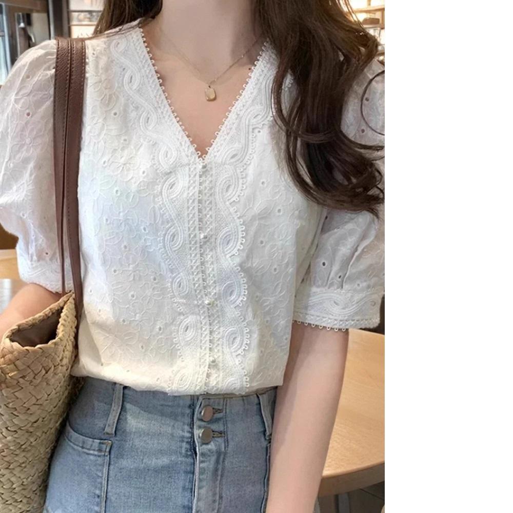 Elegant White Lace Shirt Women's Fashion V-neck Bubble Sleeve Blouse Versatile Summer New Style Korean Loose Fit Color