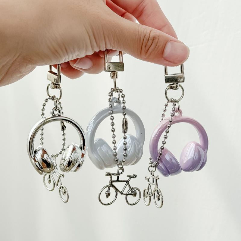 3D Headphones Keychain Bicycle Charm Keyring Phone Pendant Jewelry For Girl Women Gift Bag Decoration