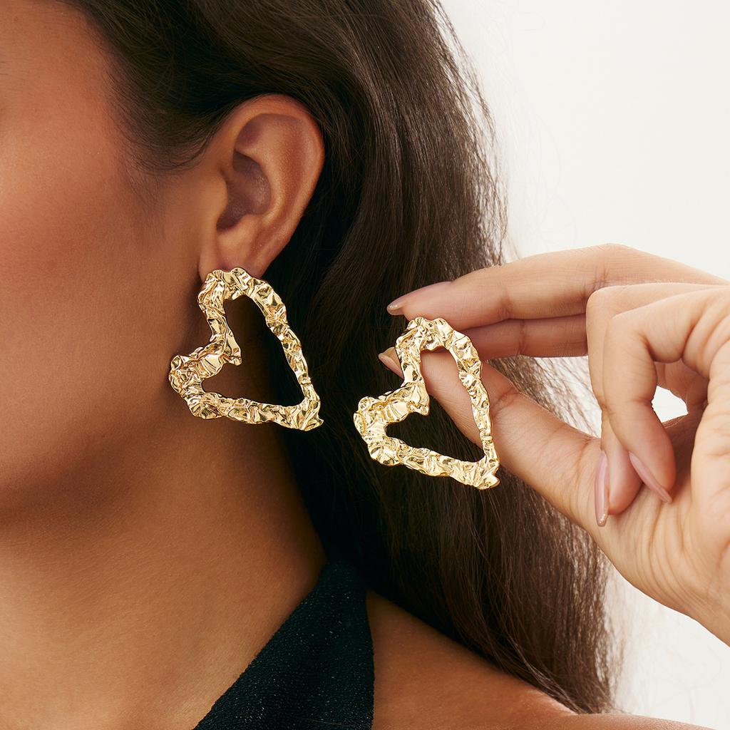 Liquid Lava Metal Folds Love Flower Stud Earrings Female, Wind Geometric Texture Round Earrings