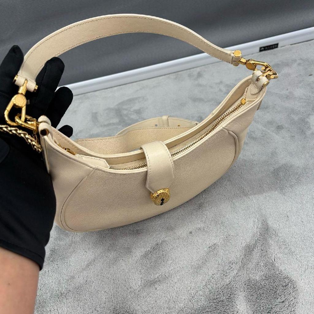 [Pre-Owned] Serpenti Ellipse Chain Snake Head Clasp Leather Shoulder Bag - Very Good #C7HZ8Y