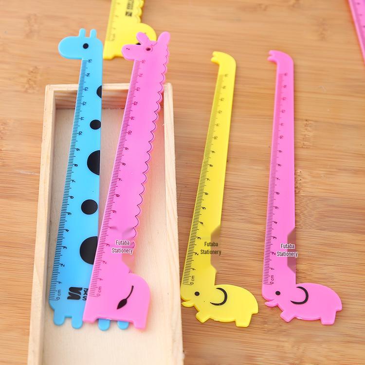 15cm Cute Giraffe Cartoon Ruler - Children's Plastic Learning Ruler