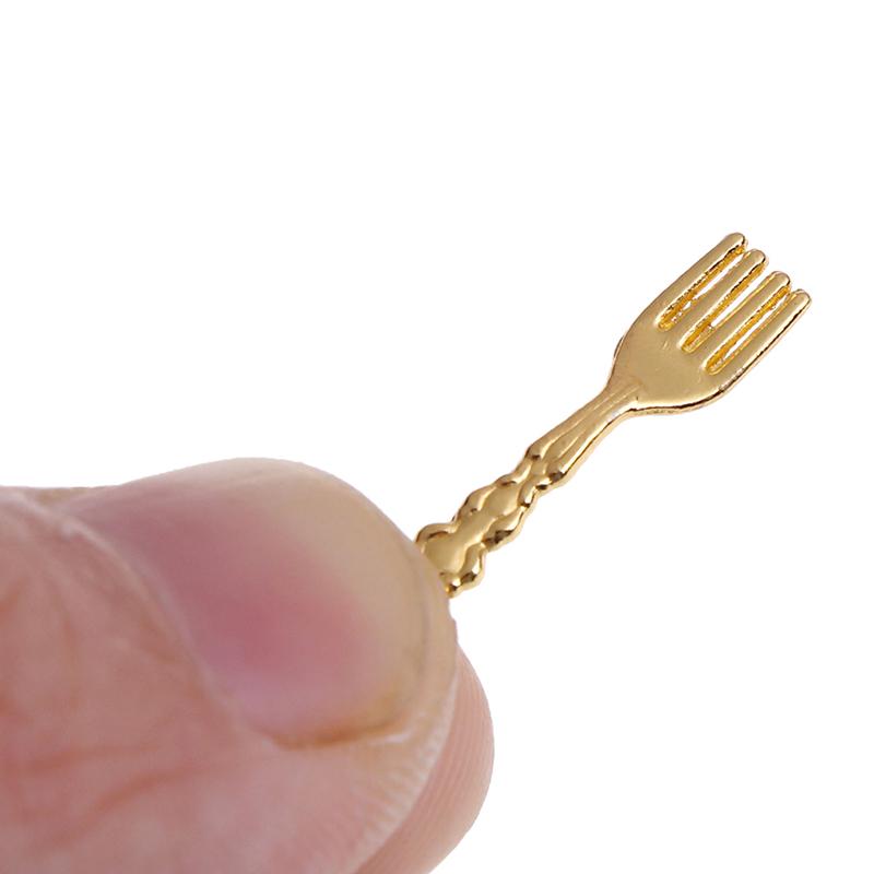 12Pcs/Set Vintage Dollhouse Miniatures Tableware Ceramic Plate Knife Fork Spoon