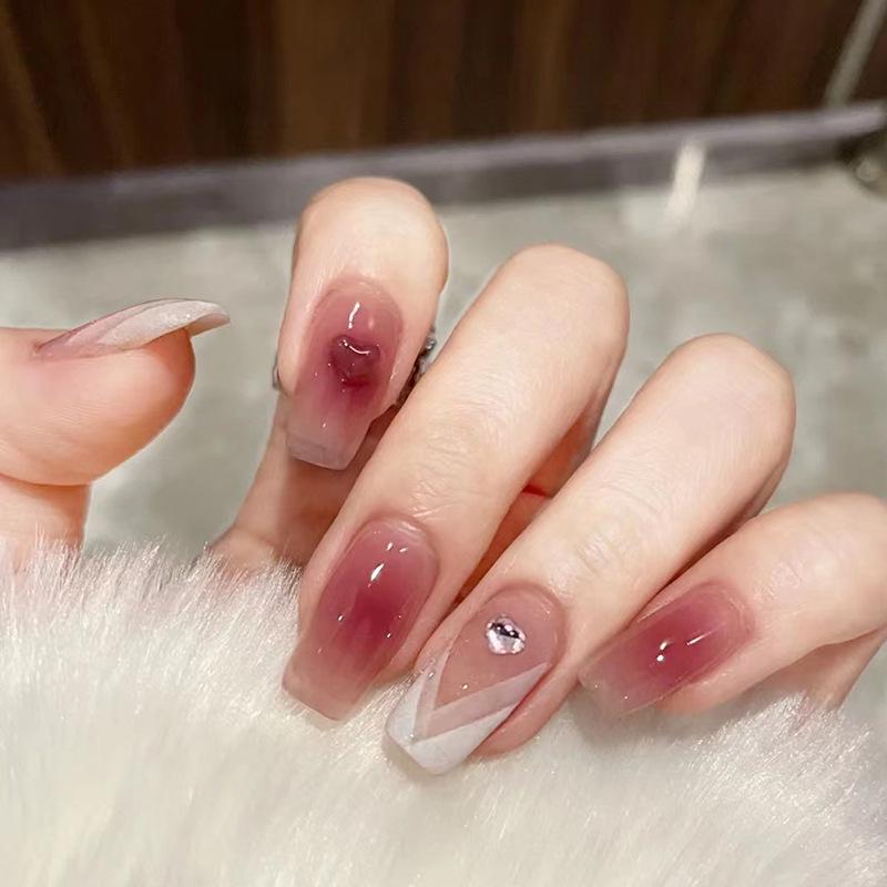 European-Style Medium-Long Detachable Nails with Ice Transparent Finish and Super Shiny Rhinestones