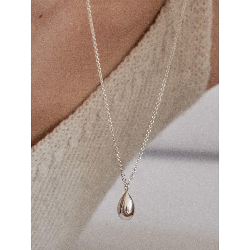 Teardrop Necklace