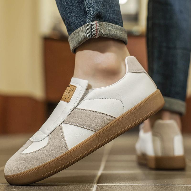 Fashion 2025 New Handmade Leather Shoes Comfortable Men Casual Shoes Fashion Men Driving Shoes Lace Up Men Flats Luxury Brand Loafers