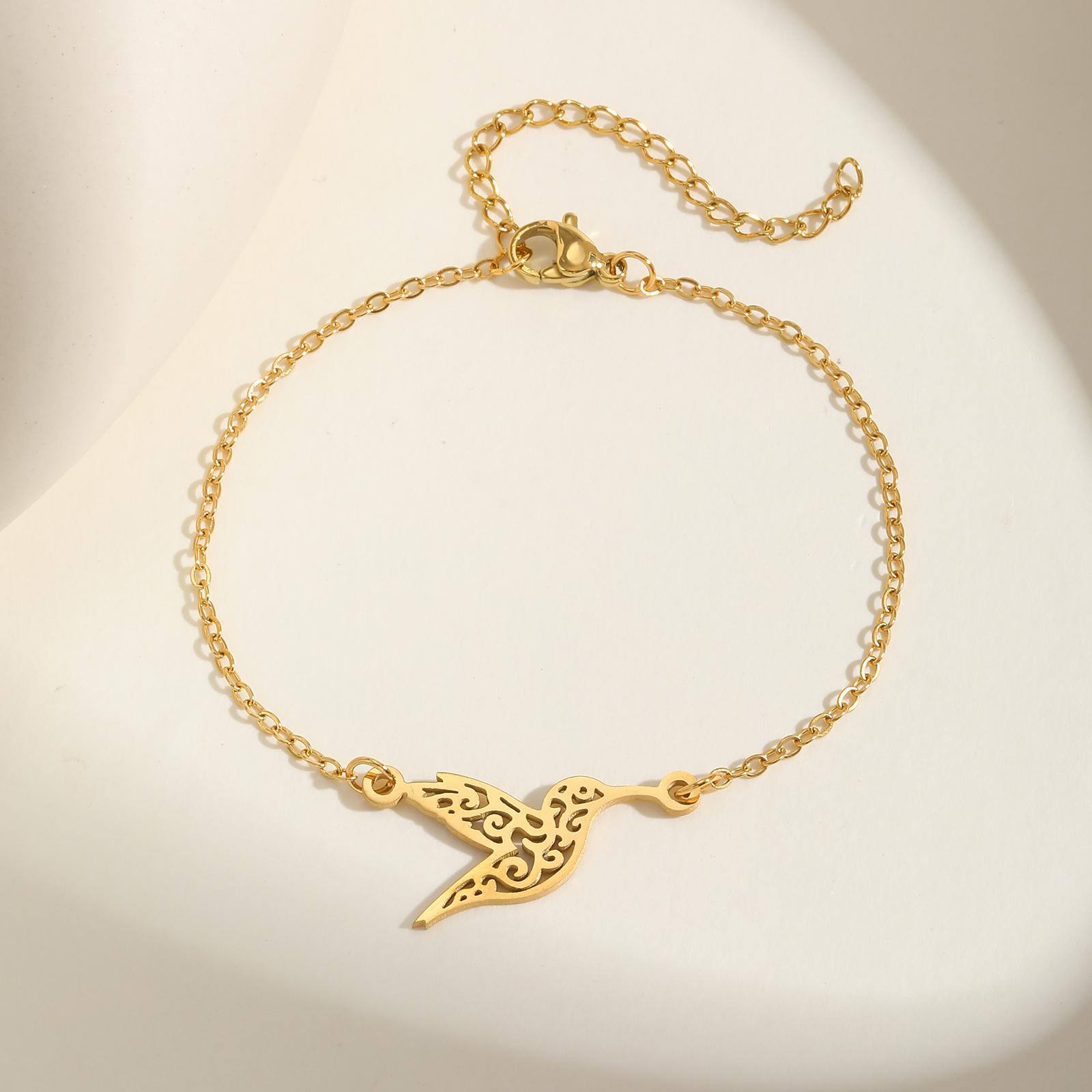 

Fashion Hollow Hummingbird Bracelet for Women,Flat Rolo Chain Stainless Steel Bracelets,18K Gold Color Jewelry Gifts