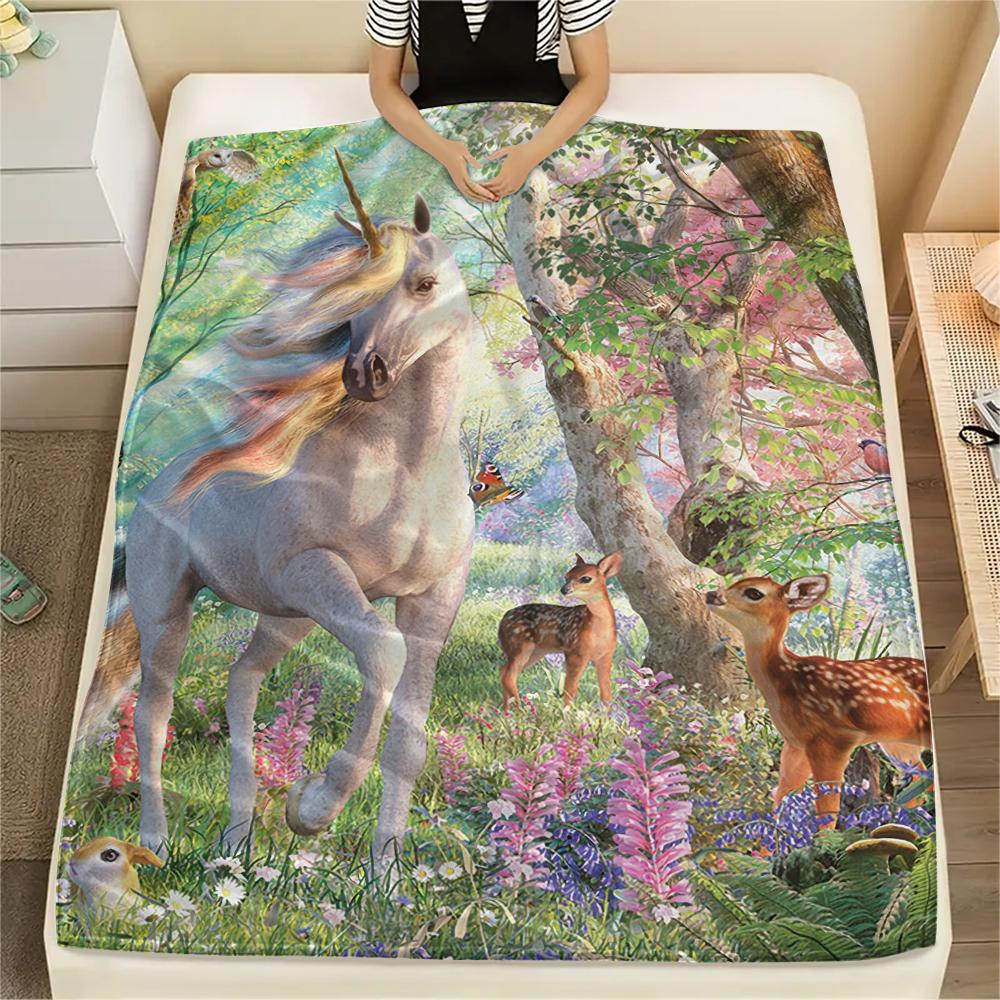 1Pc Beautiful Uni-horse Print Flannel Blanket, High Quality Comfortable for All Seasons, Home Decor, Warmth and Comfort, Perfect for Christmas Gifts