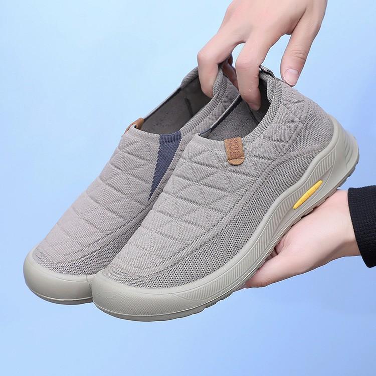 Fashion Men Shoes Spring New Comfortable Soft Sole Sewing Casual Shoe Breathable Non Slip Sneakers Lightweight Large Size Men Shoes